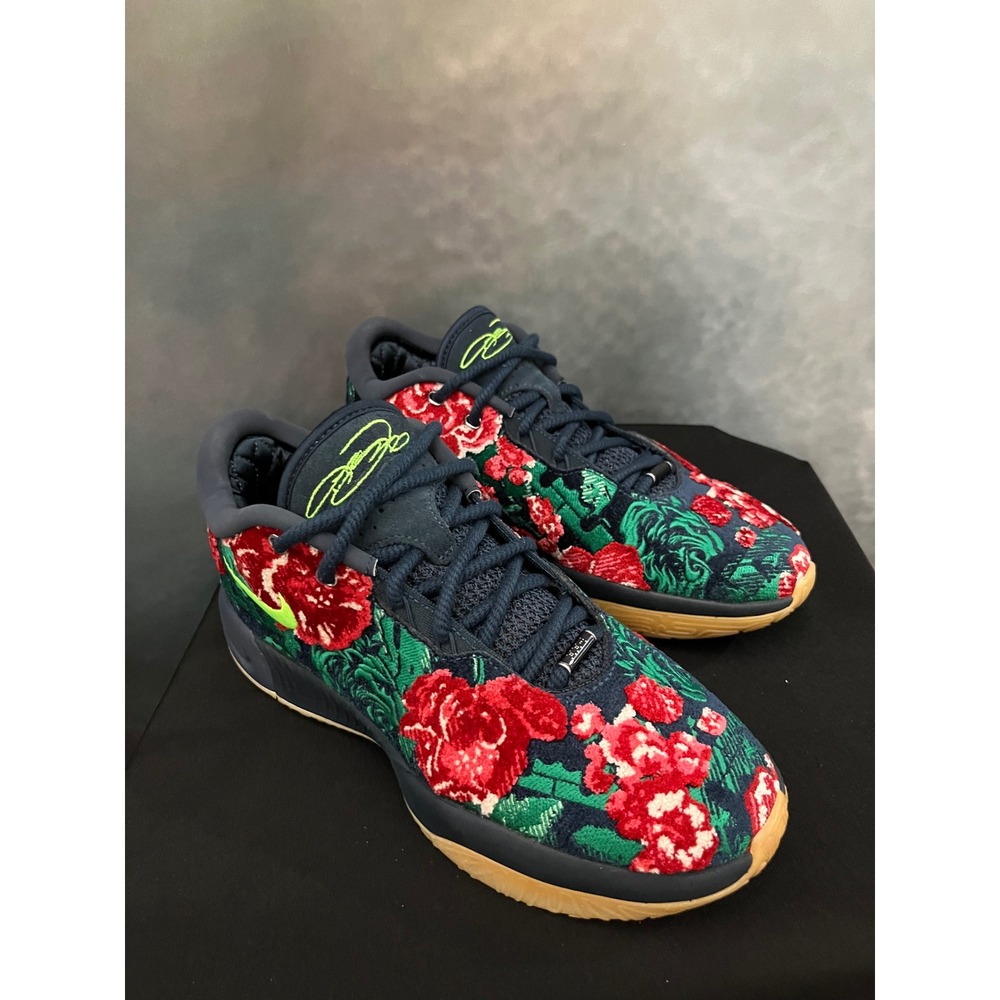 Nike LeBron Witness 7 Premium Floral Basketball Shoes Mens Floral Navy Sneakers